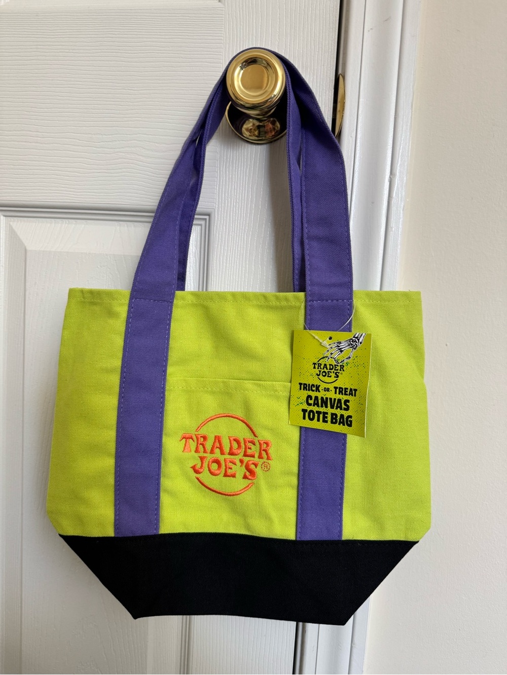 Trader Joe’s Trick or Treat Small Canvas Tote Bag. Lime, Purple and Black. NWT!